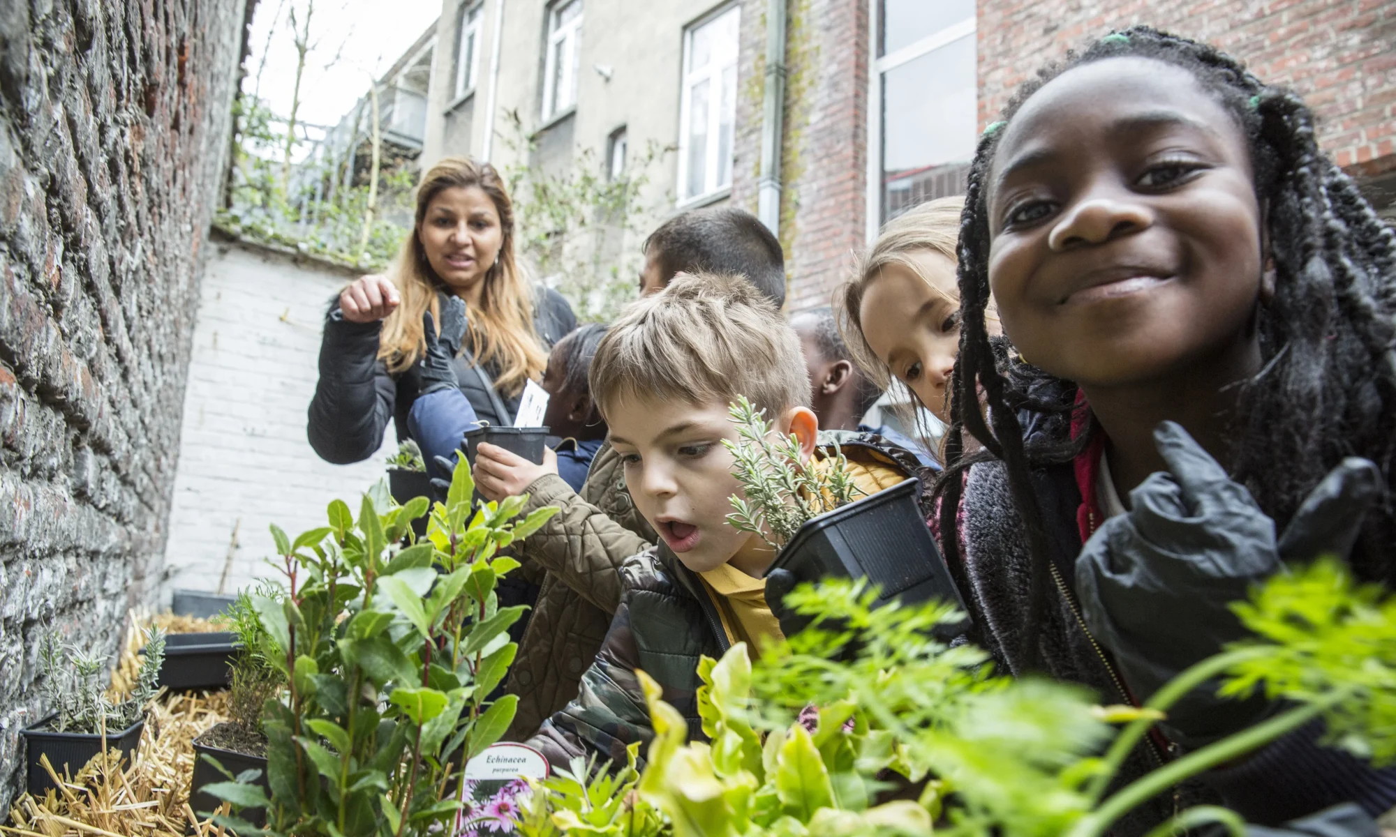 Steun ons - Soutenez-nous - Kinderen - Enfants